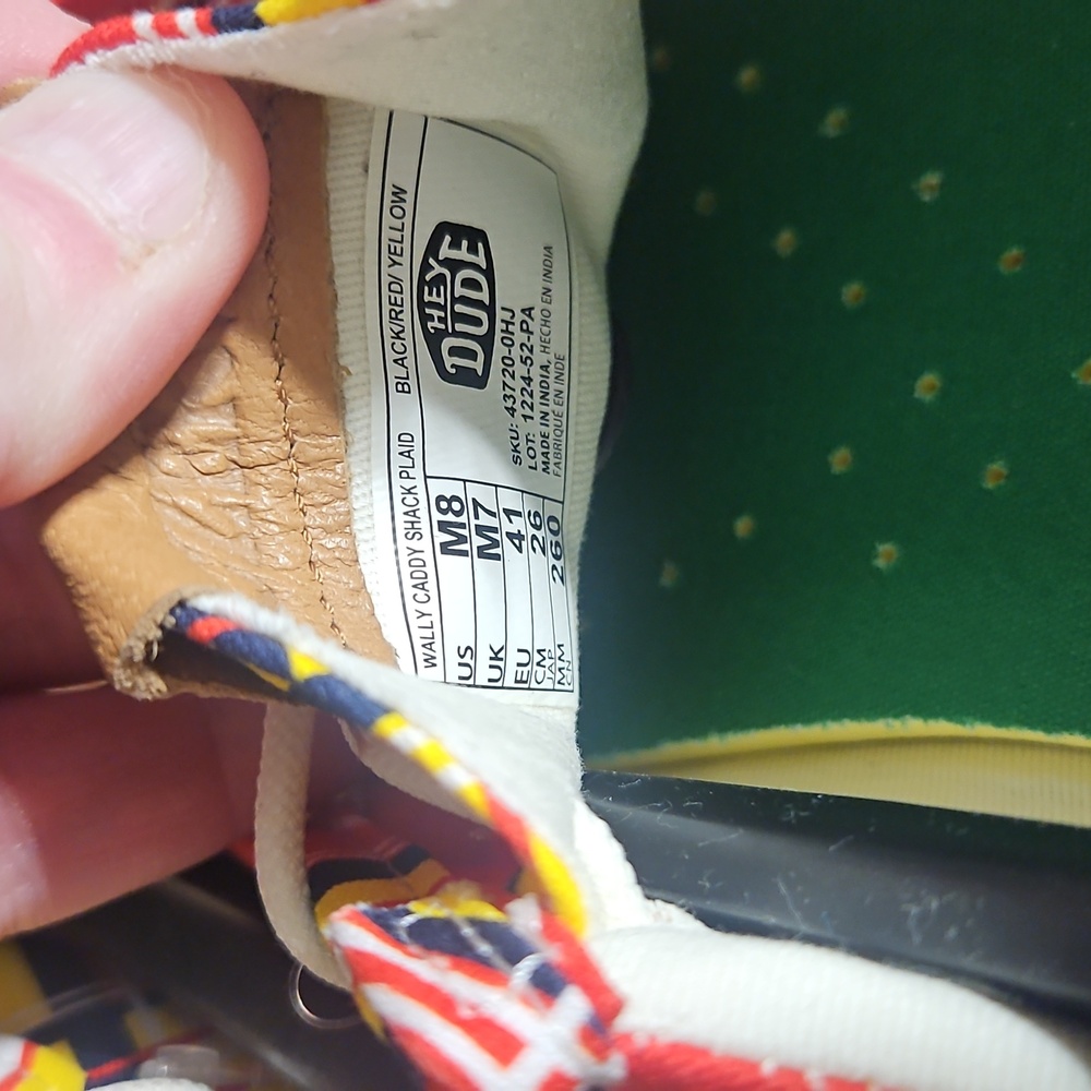 Hey Dude Men's Wally Caddy Shack Shoes: LIMITED EDITION: NEW WITH TAGS: SIZE 8 - Picture 4 of 5